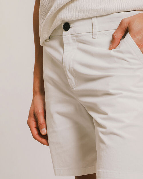 Short Fit Regular Blanco